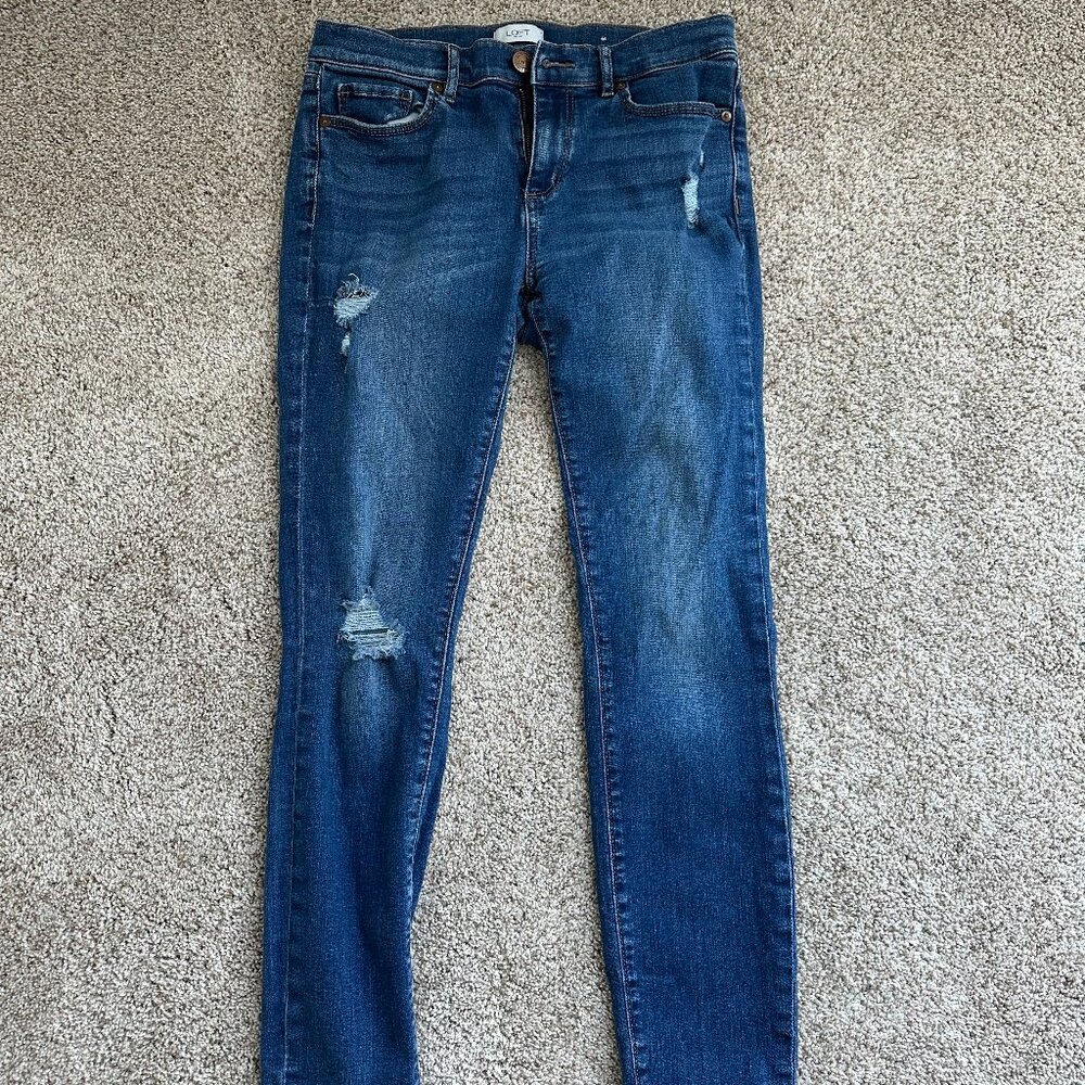 LOFT Women's Distressed Skinny Jean